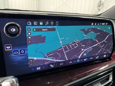 New 2026 Chevrolet Traverse Z71 w/ Enhanced Driving Package image 15