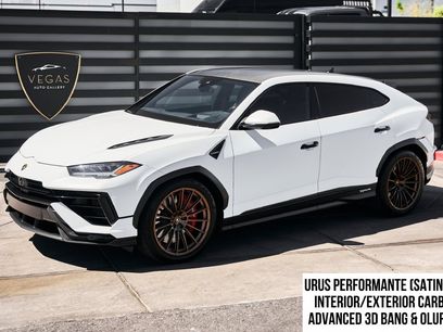 Used 2023 Lamborghini Urus Performante
