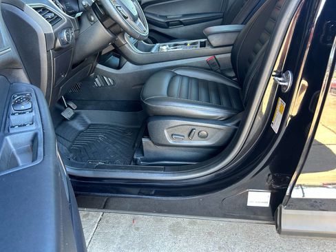 Used 2021 Ford Edge SEL w/ Convenience Package AWD/4WD image 11