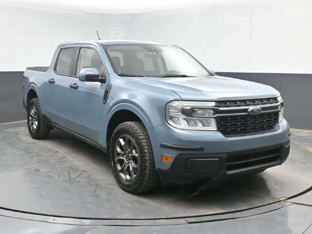 Used 2022 Ford Maverick XLT w/ Equipment Group 300A Standard AWD/4WD image 2