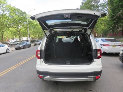 Used 2020 Honda Pilot Touring image 26