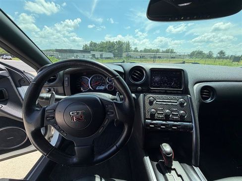 Used 2013 Nissan GT-R Black Edition AWD/4WD image 23