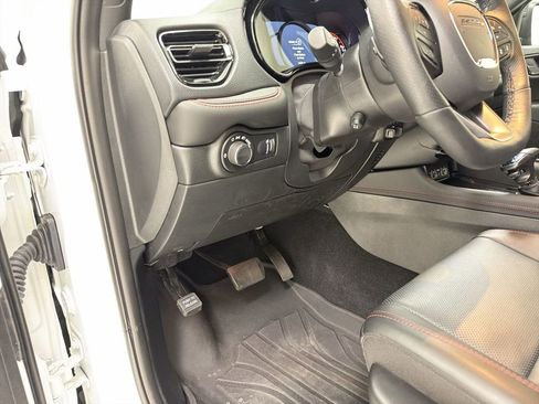 Used 2025 Dodge Durango R/T AWD/4WD image 18