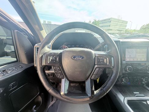 Used 2018 Ford F350 Lariat w/ Chrome Package AWD/4WD image 14