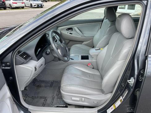Used 2009 Toyota Camry Hybrid FWD image 13