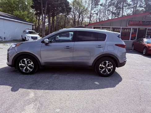 Used 2020 Kia Sportage LX FWD image 4