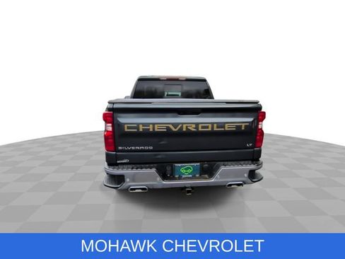Used 2021 Chevrolet Silverado 1500 LT AWD/4WD image 8