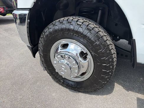 Used 2023 RAM 3500 Tradesman w/ Safety Group AWD/4WD image 11