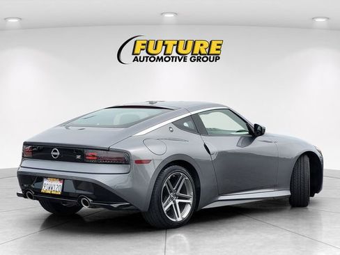 Certified 2025 Nissan Z Sport w/ Floor Mat Package image 4