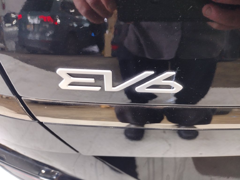 Used 2024 Kia EV6 GT-Line AWD/4WD image 17
