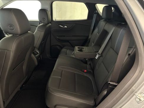 Used 2024 Chevrolet Blazer LT w/ Midnight/Sport Edition FWD image 35