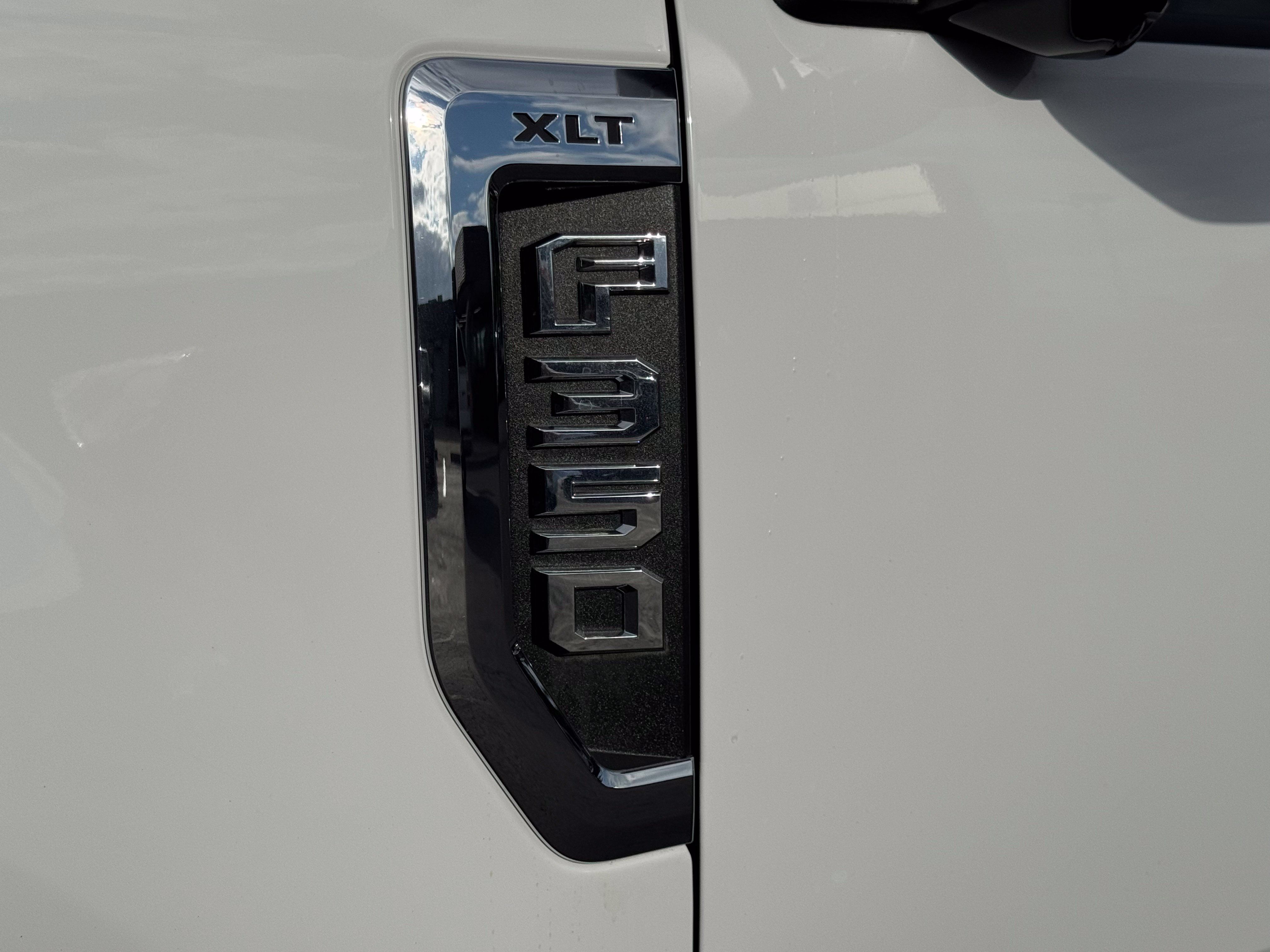 Used 2022 Ford F350 XLT w/ Black Appearance Package AWD/4WD image 21