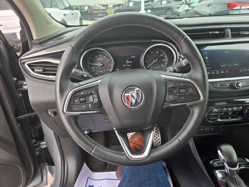 Used 2023 Buick Encore GX Select w/ Sport Touring Package FWD image 10