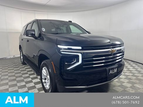 Used 2025 Chevrolet Tahoe LT AWD/4WD image 4