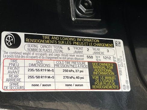 Used 2023 Porsche Macan w/ Premium Package Plus image 20