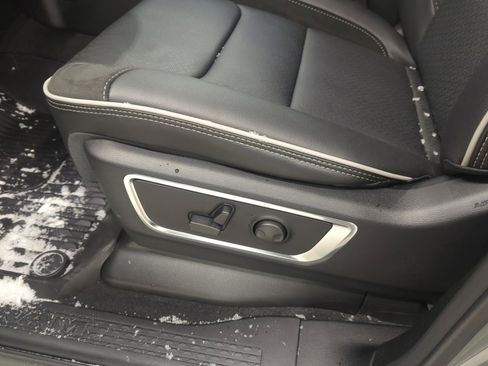 New 2026 RAM 1500 Laramie w/ Night Edition image 12