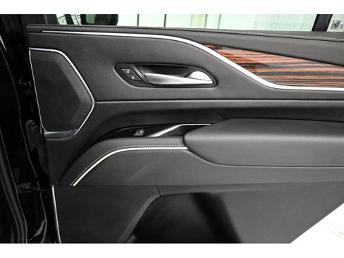 Used 2024 Cadillac Escalade Premium Luxury w/ LPO, Floor Liner Package AWD/4WD image 20
