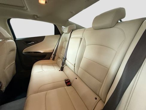 Used 2023 Chevrolet Malibu LT FWD image 25