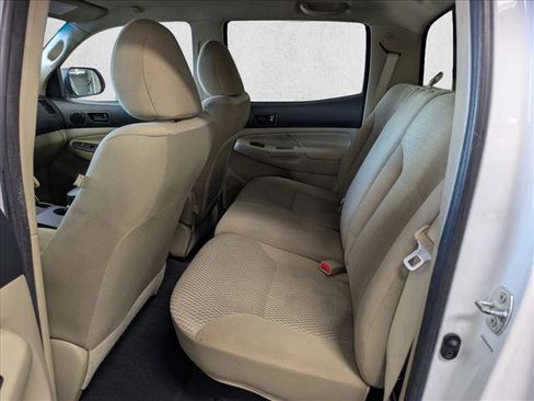 Used 2013 Toyota Tacoma PreRunner w/ Convenience Pkg image 16