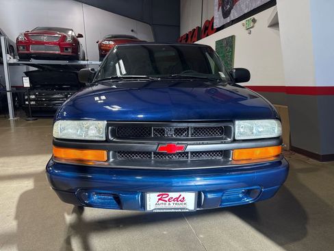 Used 2002 Chevrolet Blazer LS w/ Preferred Equipment Group image 6