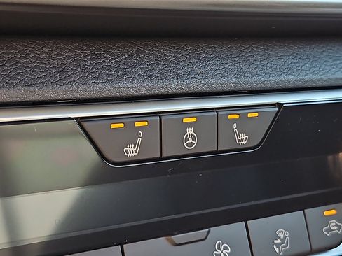 New 2025 Nissan Altima 2.5 SL image 18