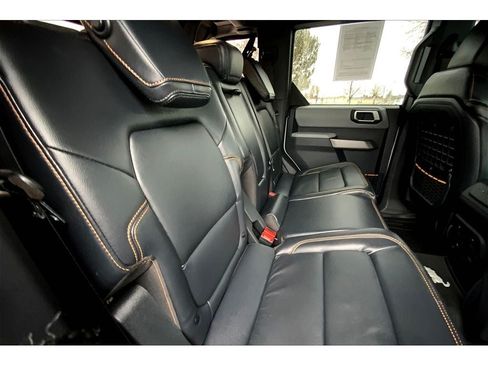 Used 2023 Ford Bronco Badlands AWD/4WD image 28