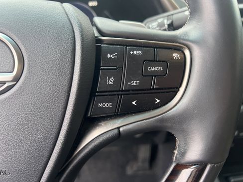 Used 2019 Lexus ES 350 image 18