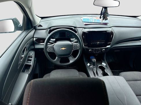 Used 2020 Chevrolet Traverse LS FWD image 25