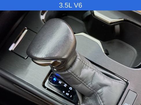 Used 2024 Lexus ES 350 w/ Premium Package FWD image 17