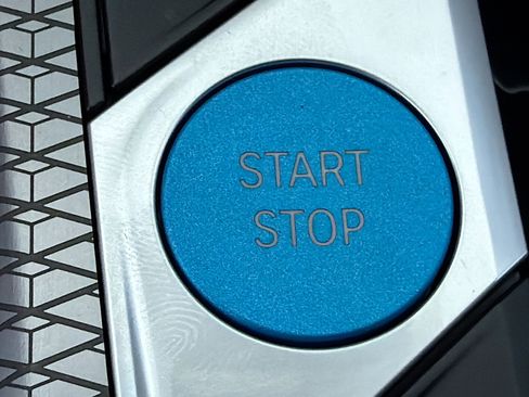 New 2026 BMW i4 eDrive40 w/ Parking Assistance Package image 36