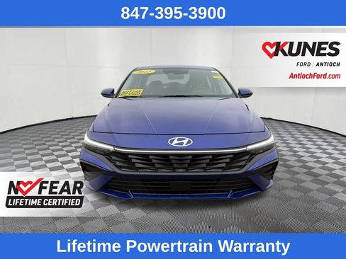 Used 2025 Hyundai Elantra SEL image 8