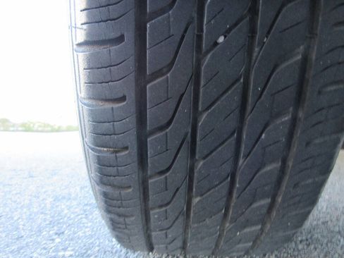 Used 2004 Nissan Sentra S image 38