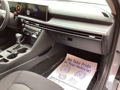 New 2026 Hyundai Sonata SE FWD image 21