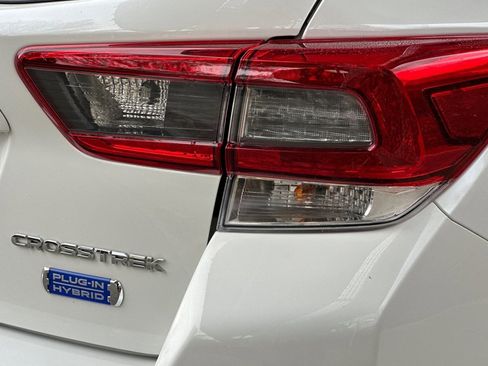 Used 2023 Subaru Crosstrek Hybrid w/ Moonroof Package w/Navigation image 12