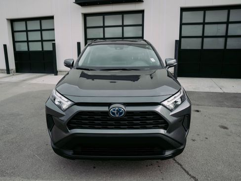 Used 2024 Toyota RAV4 XLE image 2
