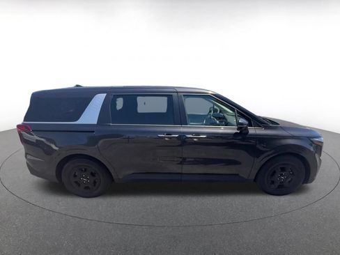 Used 2026 Kia Carnival FWD image 13