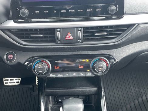 Certified 2024 Kia Forte GT-Line FWD image 18