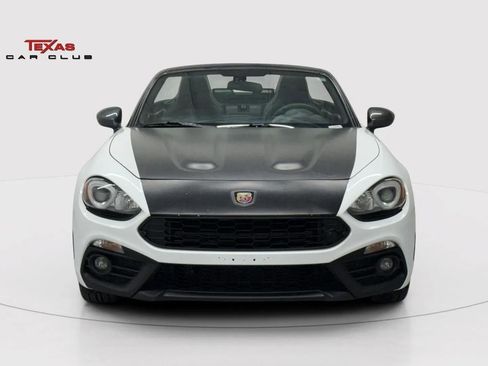 Used 2017 FIAT 124 Spider Abarth image 4