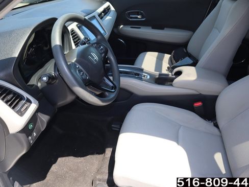 Used 2020 Honda HR-V EX image 14