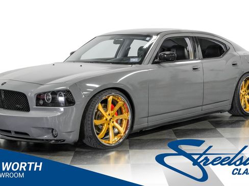 Used 2006 Dodge Charger R/T w/ Road/Track Performance Group image 1