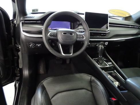 Certified 2024 Jeep Compass Limited w/ High Altitude Package AWD/4WD image 5