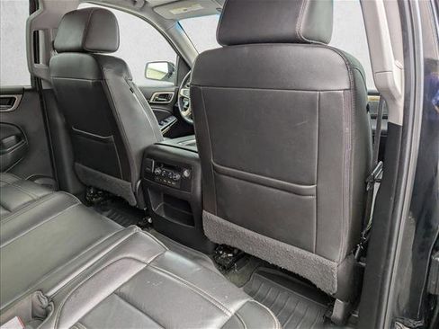 Used 2017 GMC Yukon XL Denali w/ Open Road Package image 29