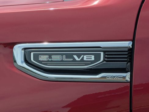 Used 2019 GMC Sierra 1500 SLT w/ SLT Premium Plus Package AWD/4WD image 14