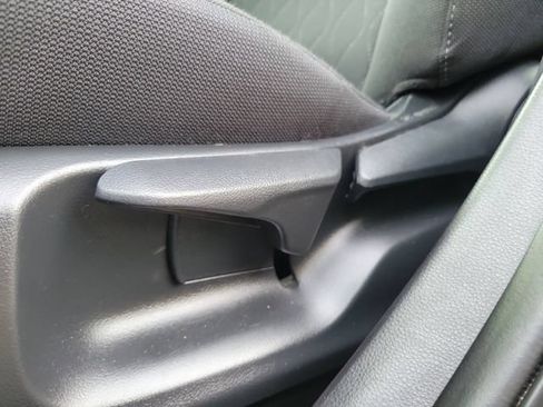 Used 2023 Toyota Corolla LE FWD image 17