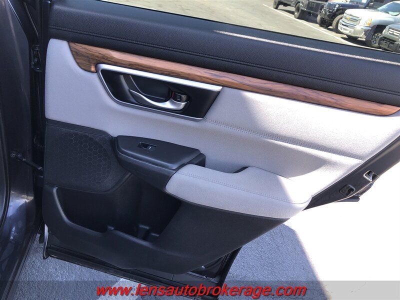 Used 2017 Honda CR-V EX image 19