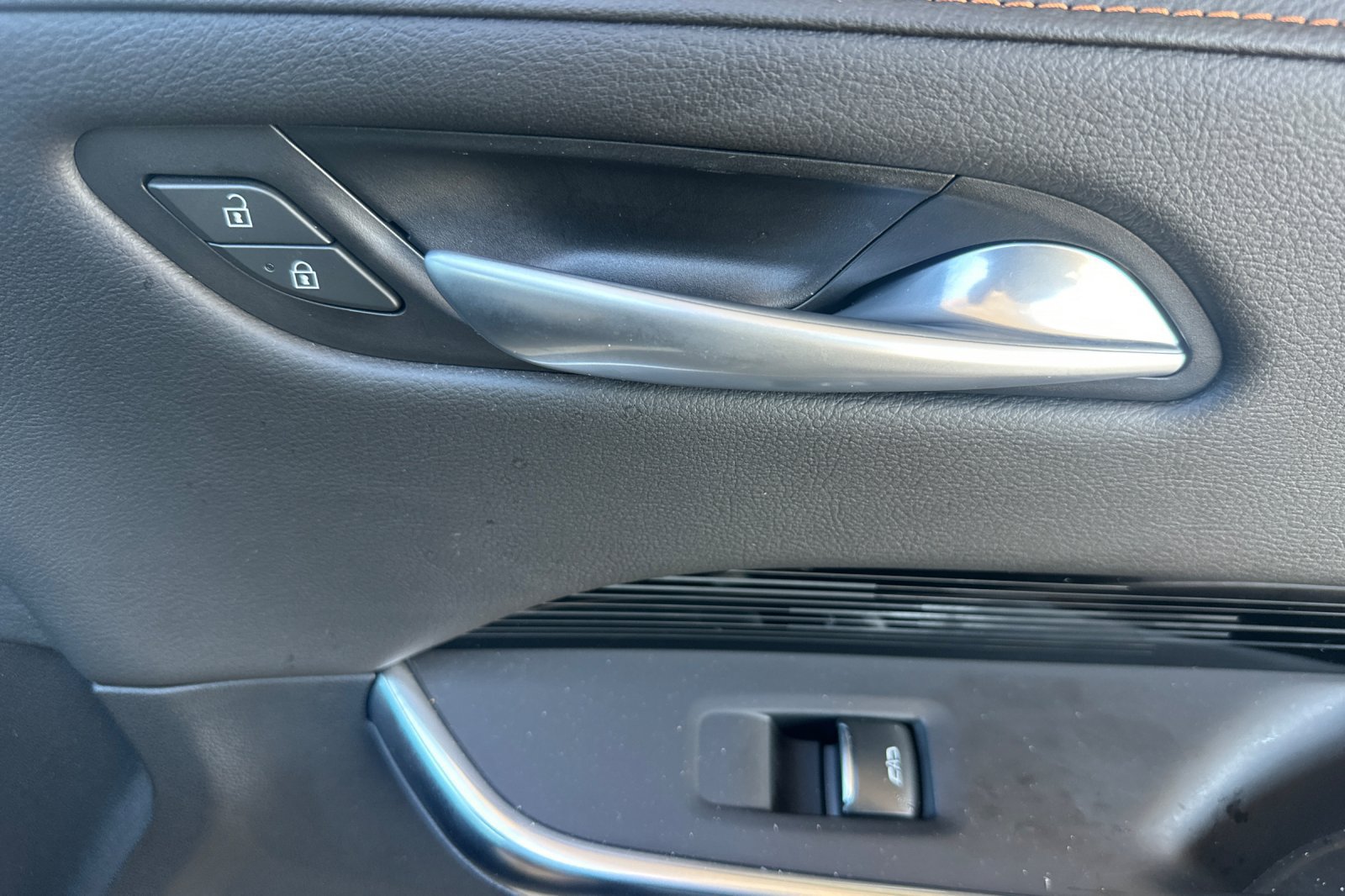 Used 2024 Cadillac XT4 Luxury FWD image 22