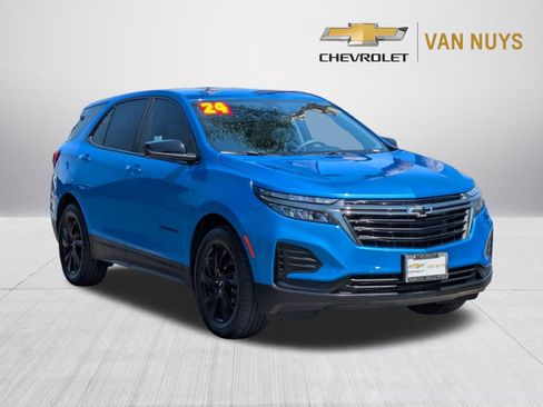 Used 2024 Chevrolet Equinox LS w/ Sport Edition FWD image 3