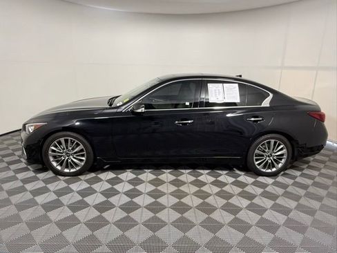 Used 2022 INFINITI Q50 Luxe w/ Cargo Package RWD image 3