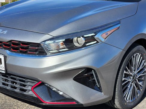 Certified 2022 Kia Forte GT-Line image 7