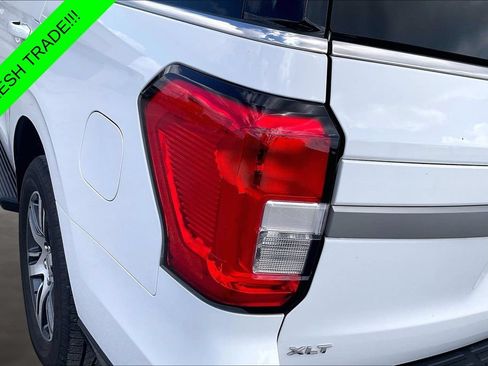 Used 2024 Ford Expedition XLT RWD image 22